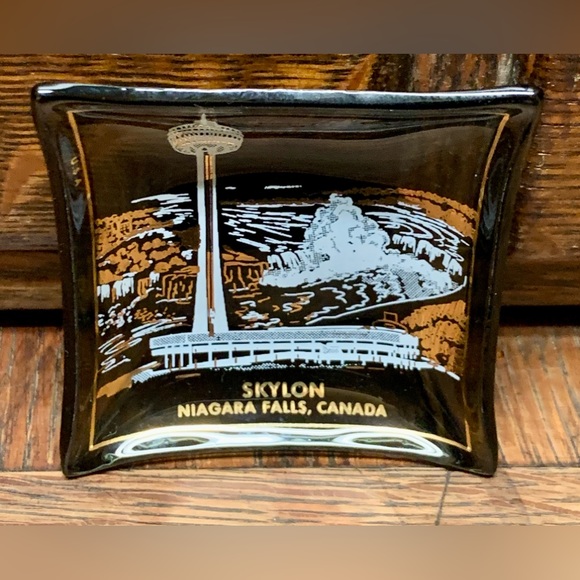 Vintage Brown Blown Glass Skylon Tower Niagara Falls Canada Trinket Coin Dish - Picture 6 of 16